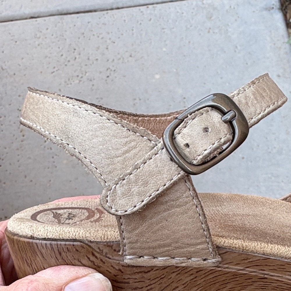 Dansko Tan Leather Mules - Picture 15 of 16